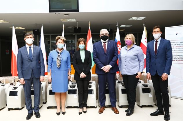 Վրաստանի պետական ​​բժշկական հոլդինգին փոխանցվեց թթվածնի 55 խտանյութ