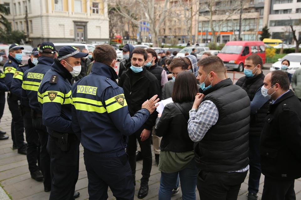 Technical University students, NGOs rally