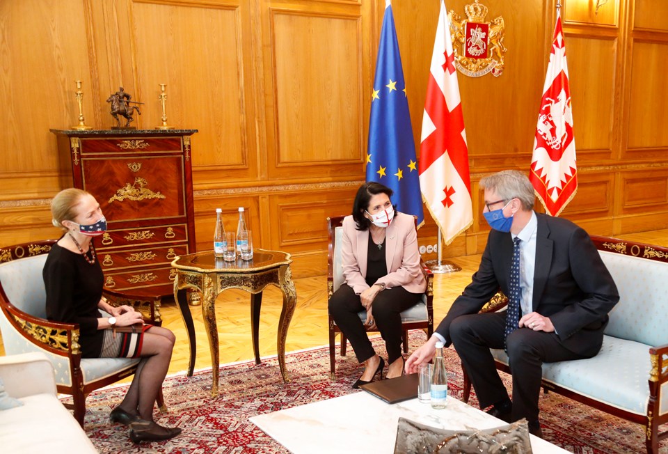 President meeting EU, US Ambassadors