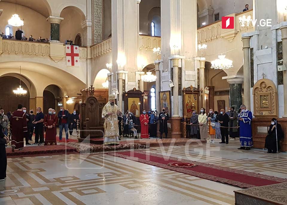 Православная Церковь сегодня отмечает Великий четверг