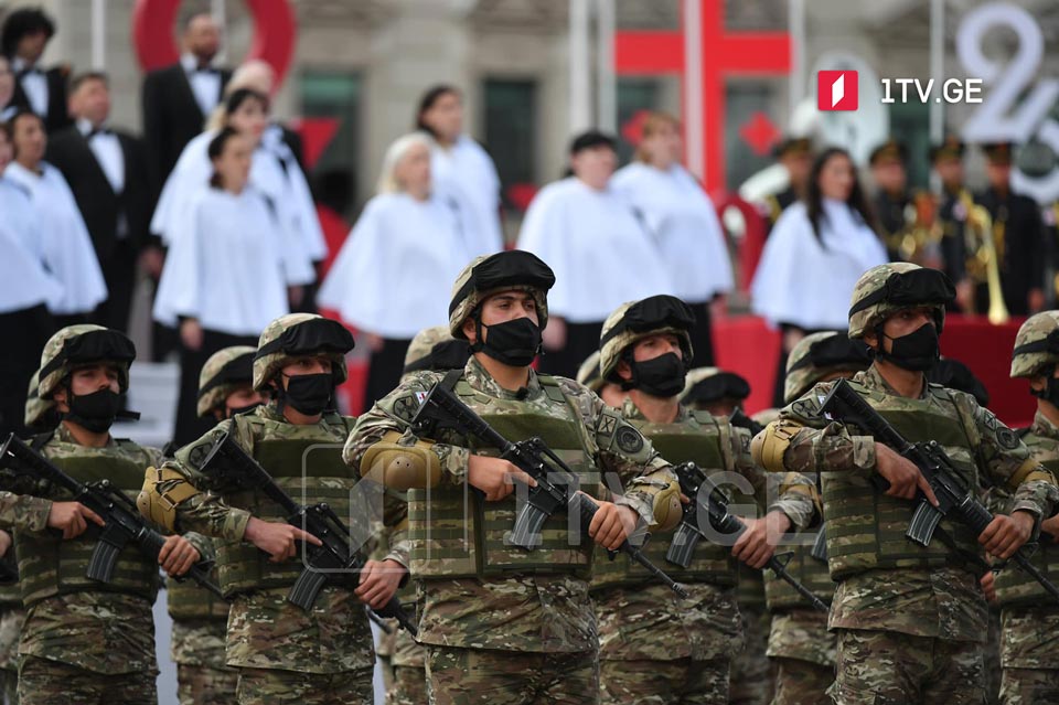 247 recruits take military oath