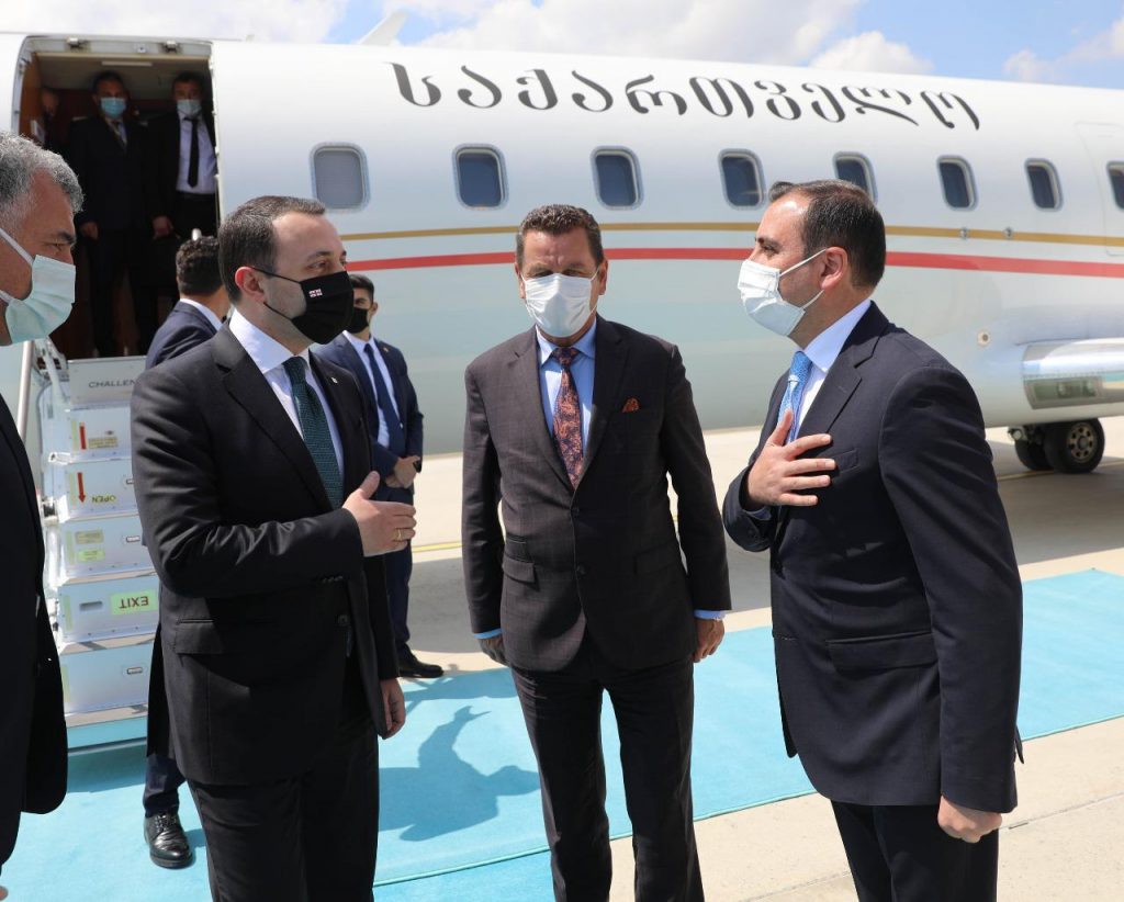 PM starts visit to Turkey