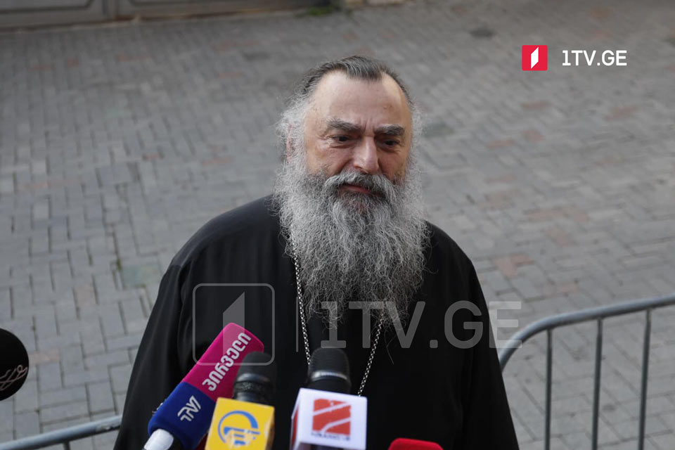 Владыка Николоз Пачуашвили предлагает посадить Саакашвили под домашний арест в его епархии