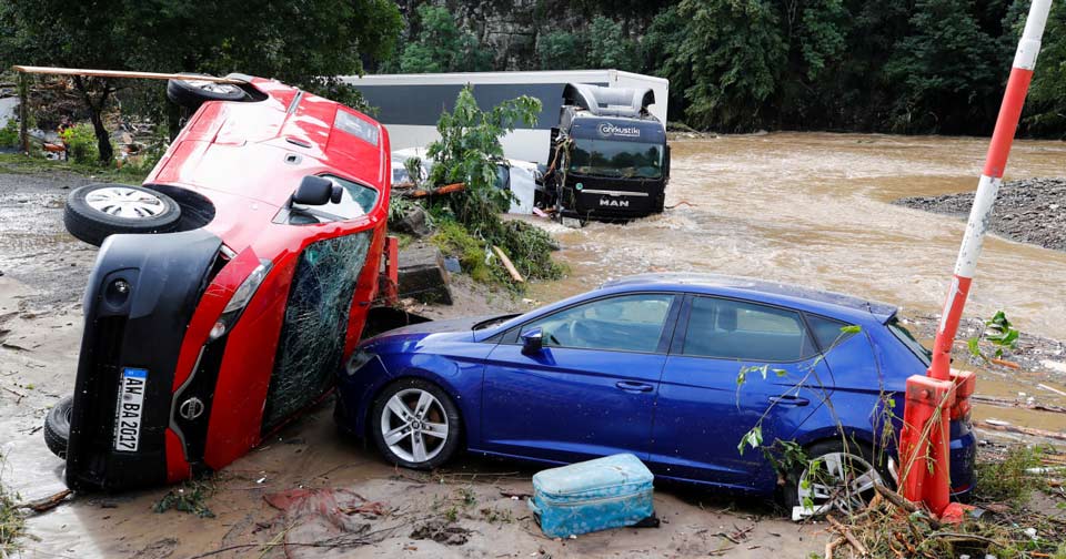 Число погибших от наводнений в Германии возросло до 33