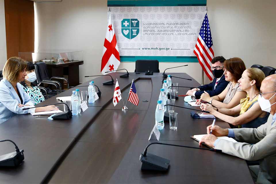 Екатерина Тикарадзе встретилась с послом США Келли Дегнан