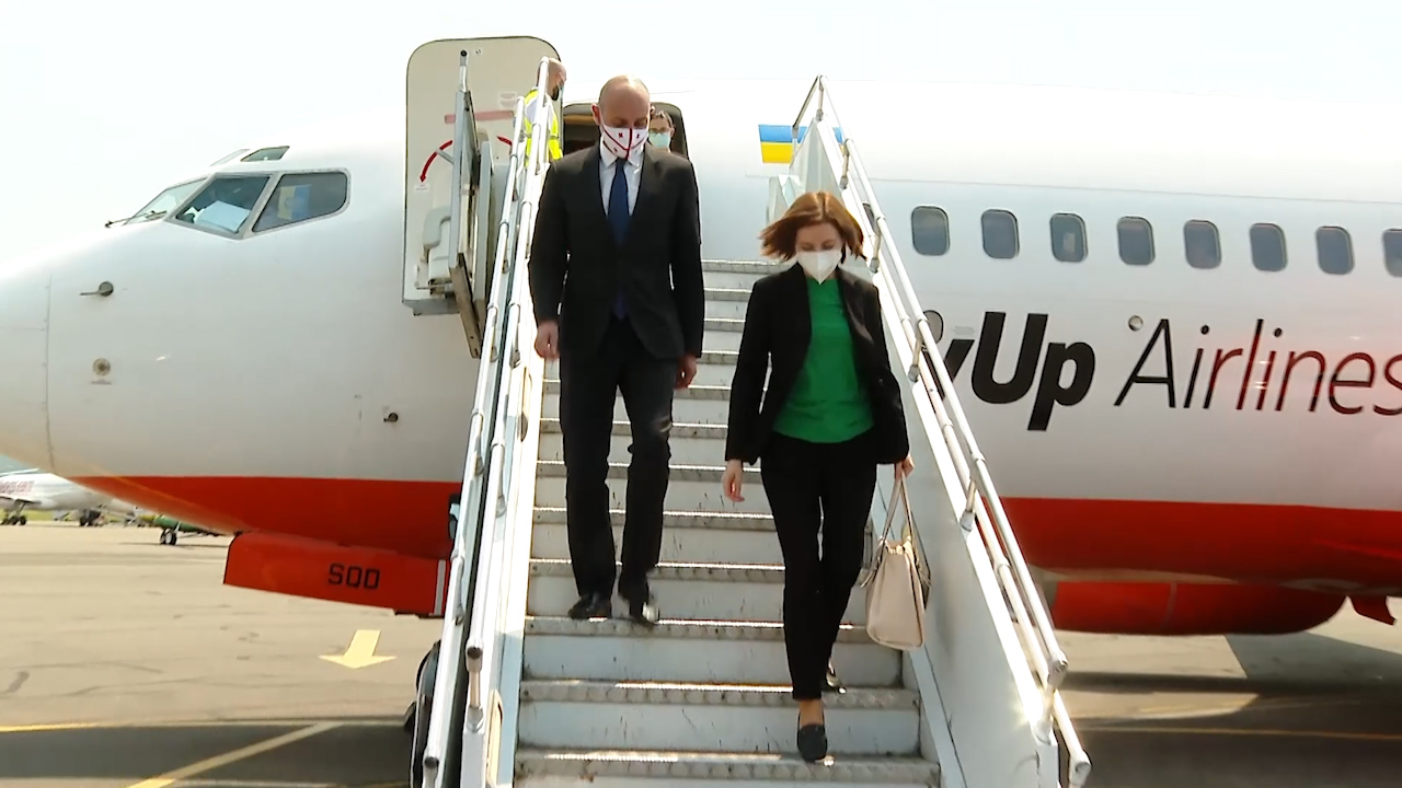 Moldovan President arrived in Batumi to attend Int'l Conference