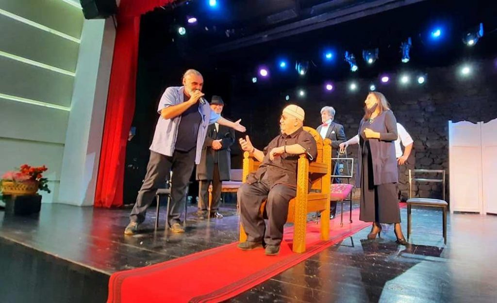 Mestiya Milli və Folklor Teatrında Rustaveli Teatrı premyera təqdim etdi