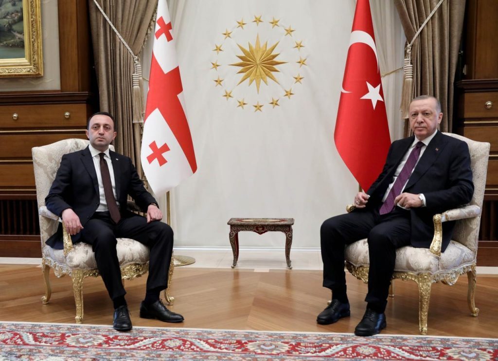 Georgian PM, Turkish President hold telephone talks 