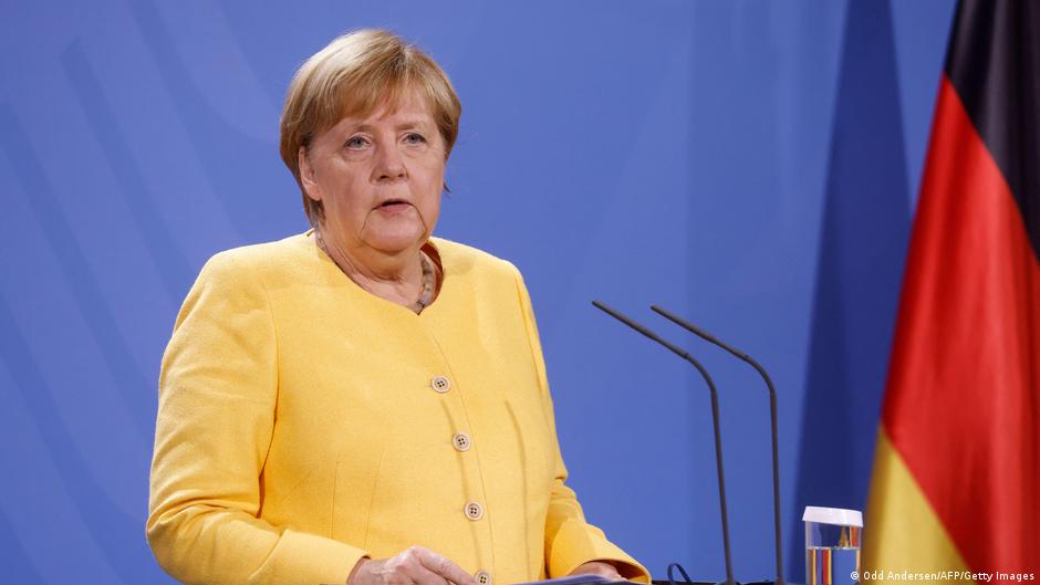 Пресс-секретарь Ангелы Меркель ответила Владимиру Зеленскому - Ангела Меркель поддерживает свои решения в связи с саммитом НАТО в Бухаресте