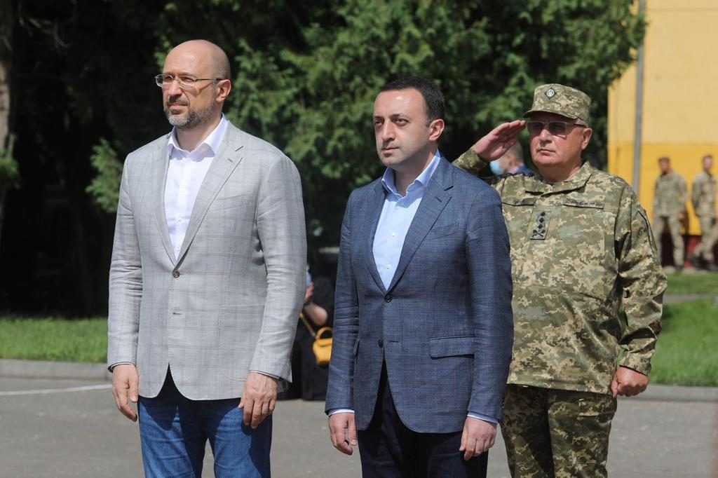 Georgian, Ukrainian PMs to attend military training