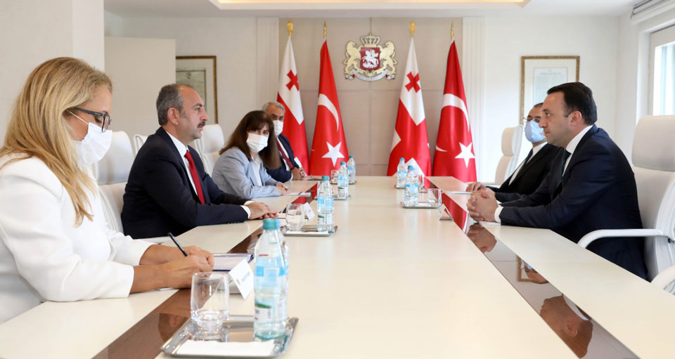 Ираклий Гарибашвили встретился с министром юстиции Турции