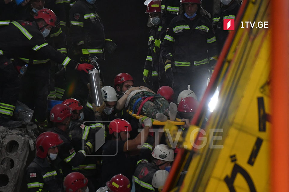 Rescuers pull survivor from Batumi building rubbles