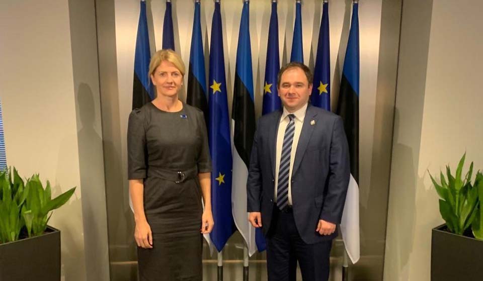 Foreign Committee Chairman meets Estonian FM