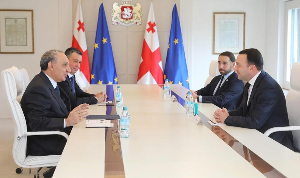 Georgian PM meets Azerbaijan's Prosecutor General