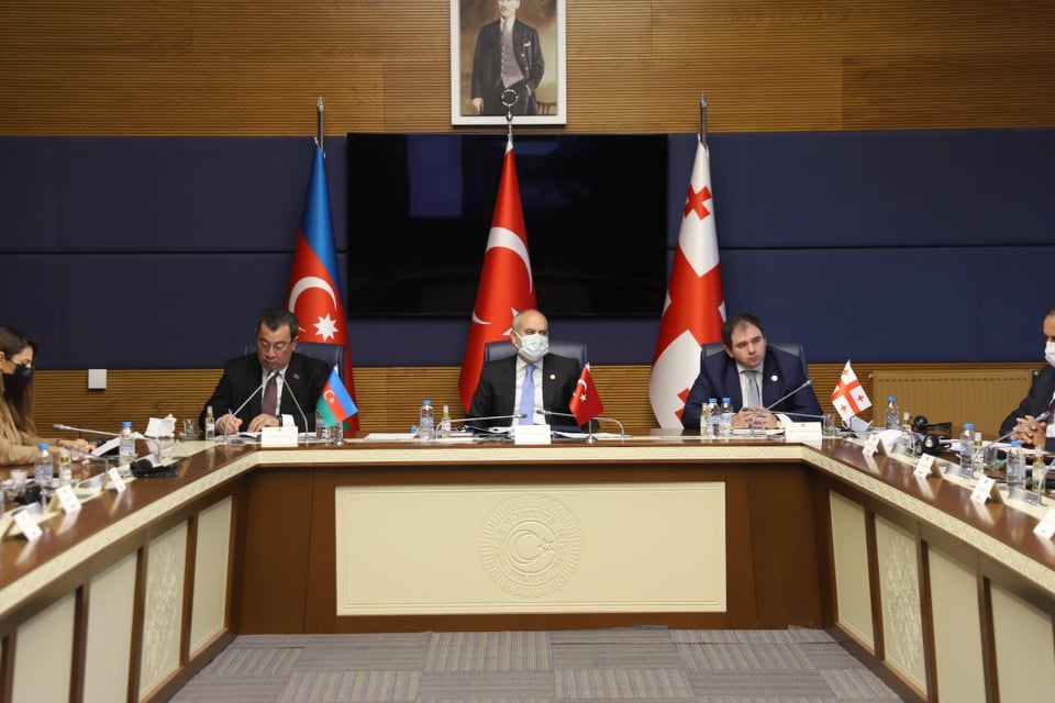 Թուրքիայում տեղի է ունեցել վրաց-թուրք-ադրբեջանական խորհրդարանական արտաքին հարաբերությունների կոմիտեների հերթական նիստը