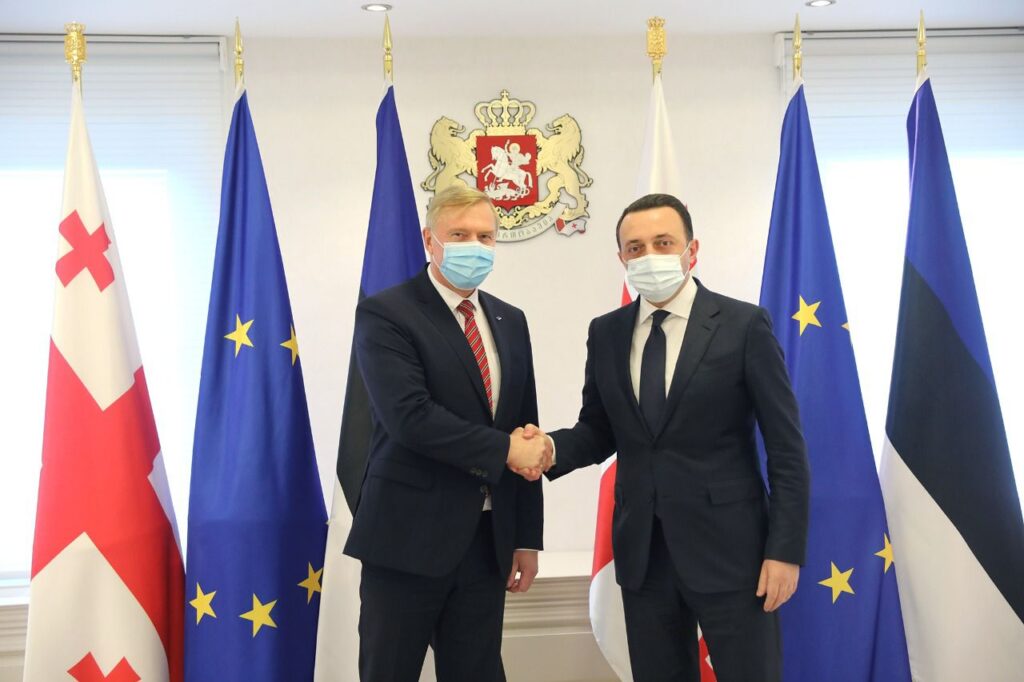 Georgian PM, Estonian Defense Minister discuss military cooperation