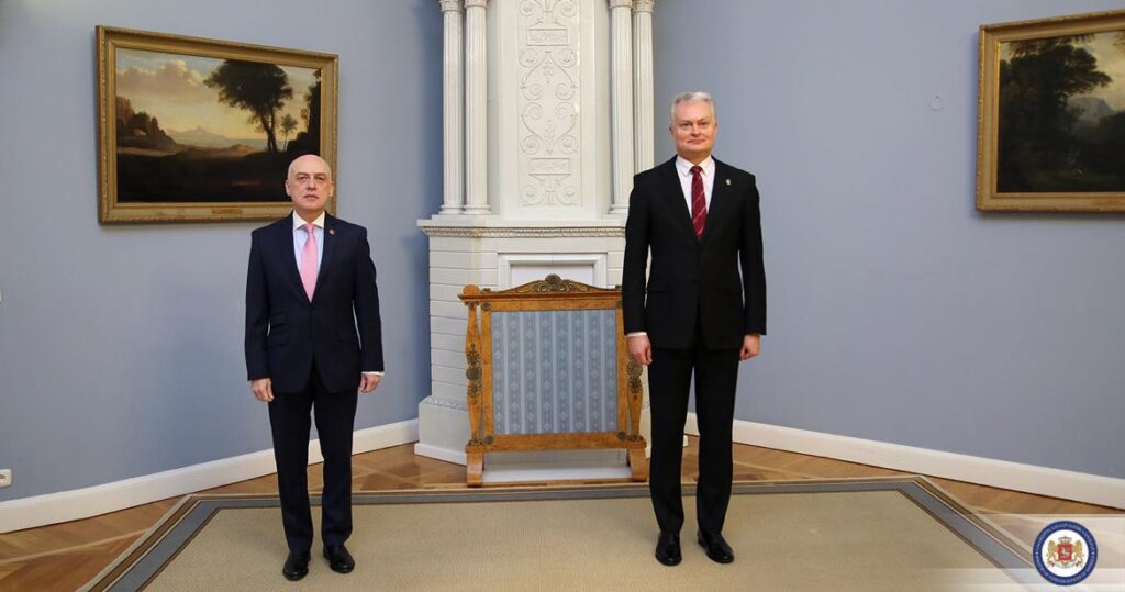 Georgian FM meets Lithuanian President