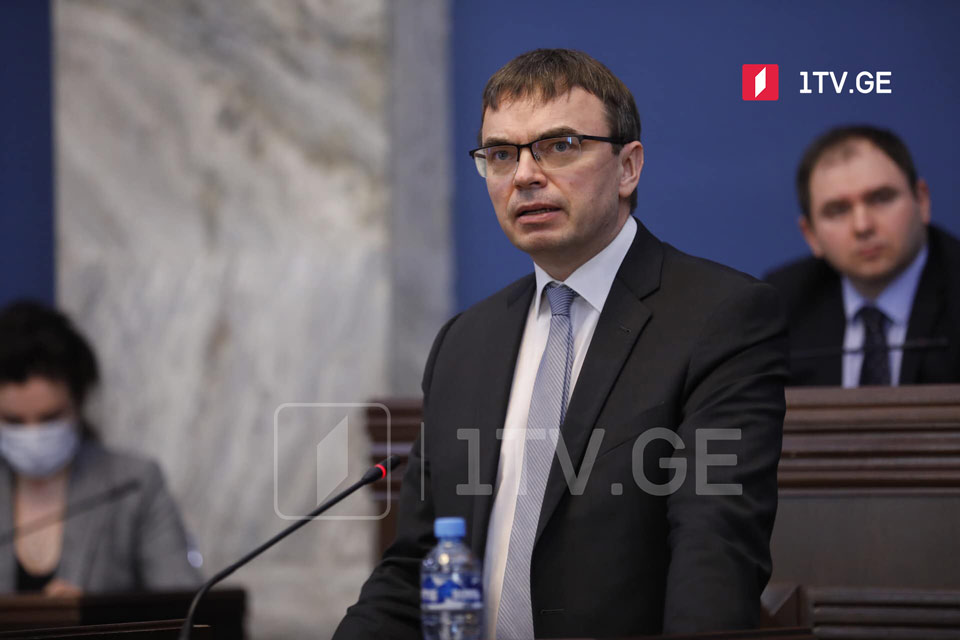 MEP Mikser believes Georgian politicians should put aside differences