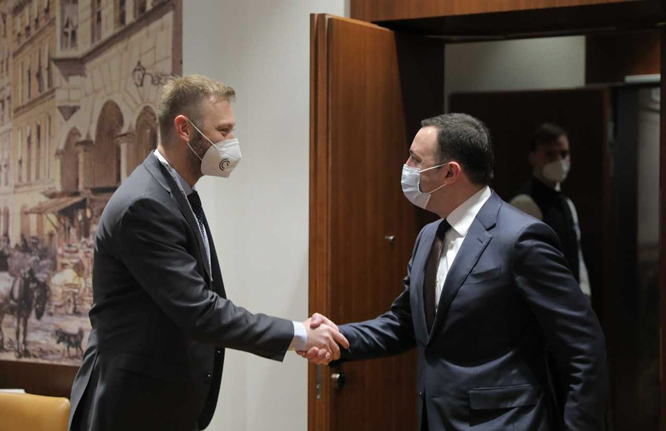 Georgian PM meets GLOBSEC President
