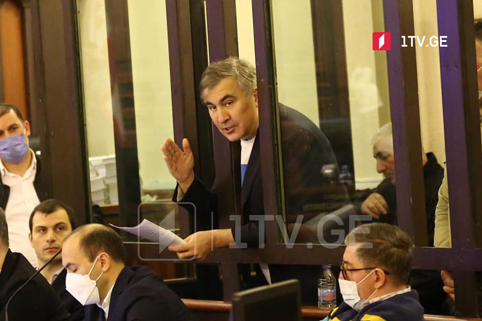 По словам Михаила Саакашвили, с сегодняшнего дня он объявляет бессрочную голодовку