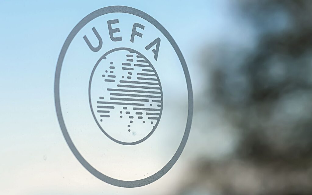 УЕФА разрывает сотрудничество с «Газпромом»