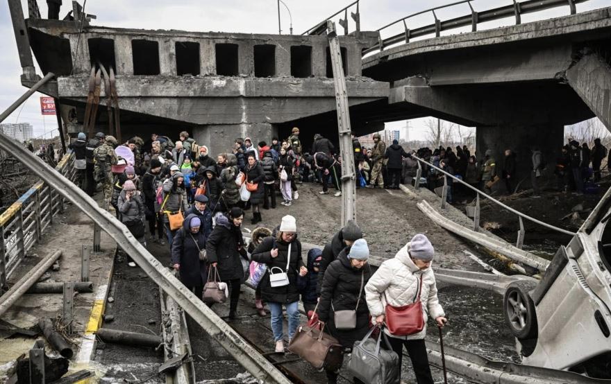 СМИ - Российские военные обстреляли мирных жителей при эвакуации в Ирпене, есть пострадавшие