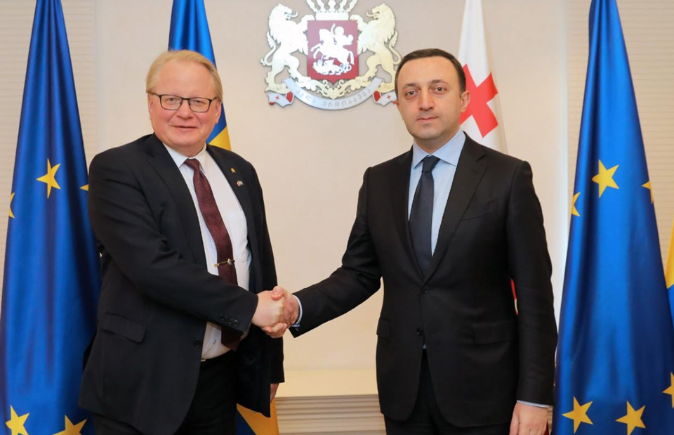 Ираклий Гарибашвили встретился с министром обороны Королевства Швеция