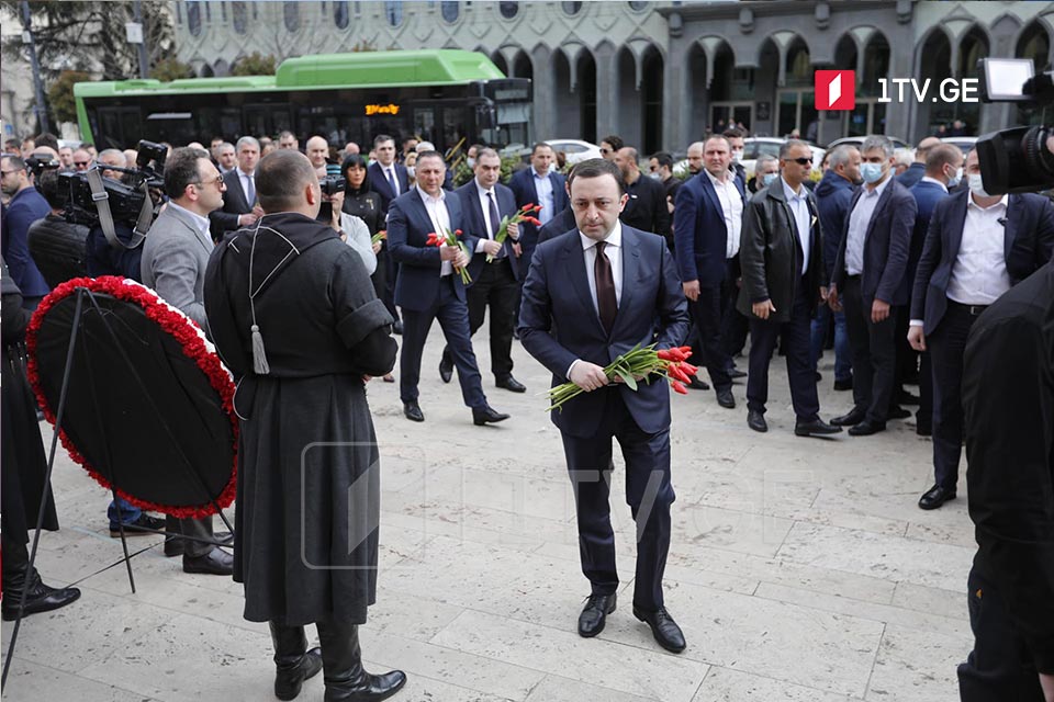 İrakli Ğaribaşvili 9 Apreldə həlak olanların xatirəsini yad etdi