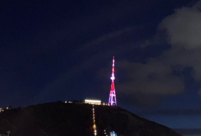 Tbilisi TV tower lights up in colours of German flag
