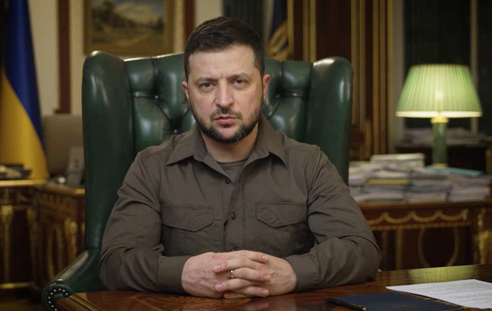 Vıadimir Zelenski bəyan edir ki, Rusiya Pasxa Bayramında atəşkəs barəsində təklifi rədd etdi