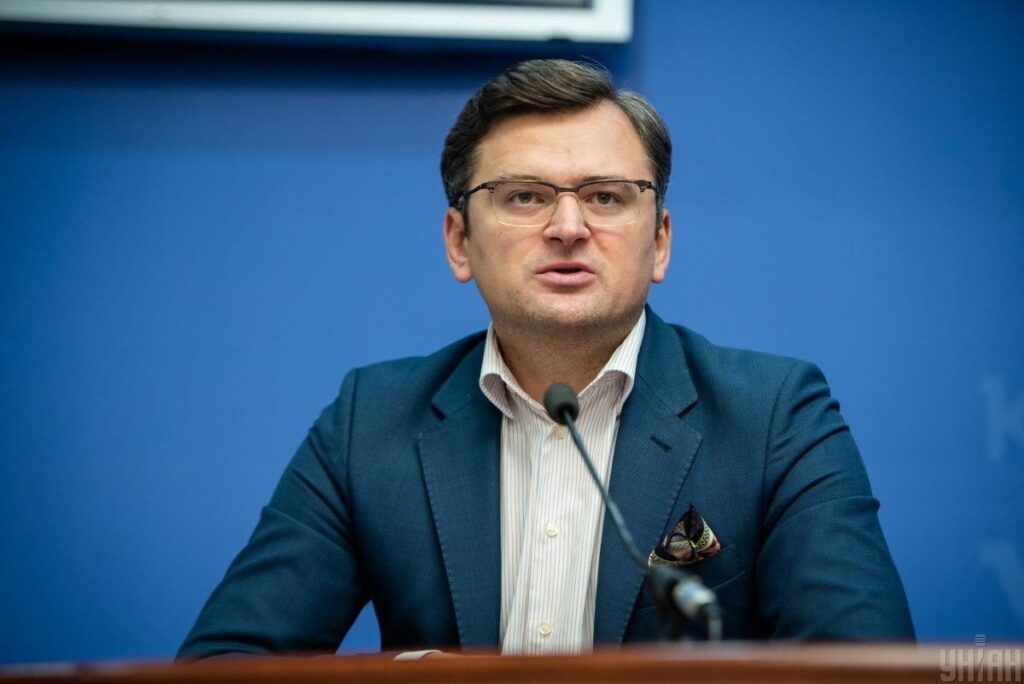 Dmitro Kuleba - əgər dünya liderləri ciddi şəkildə Rusiyanın hərbi cinayətlərinə son qoymaq istəyirlərsə, Putini neft gəlirləri olmadan qoymalıdırlar