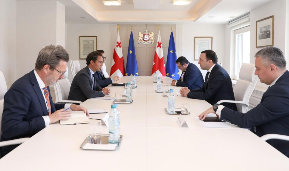 Georgian PM meets NATO's Colomina