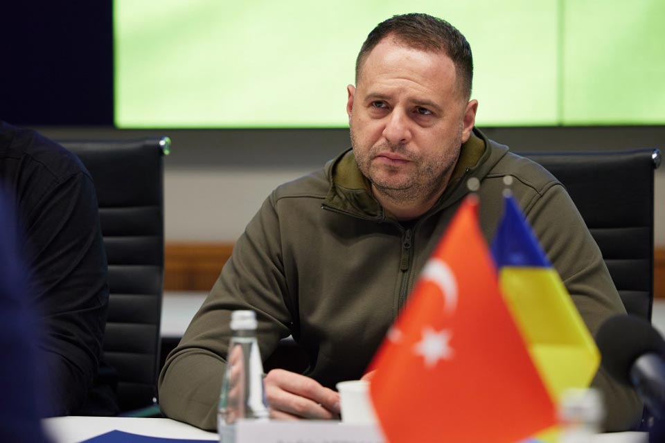 Ukrayna prezidenti ofisinin rəhbəri Türkiyə prezidentinin baş müşaviri ilə görüşdü