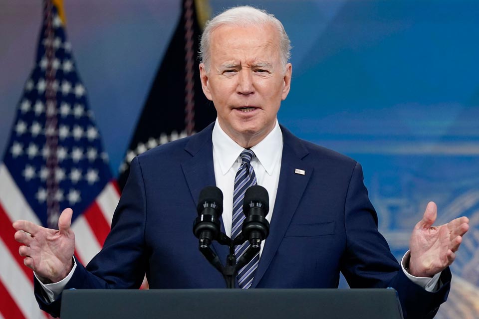 U.S. continues strong support for brave Ukrainian people, President Biden says
