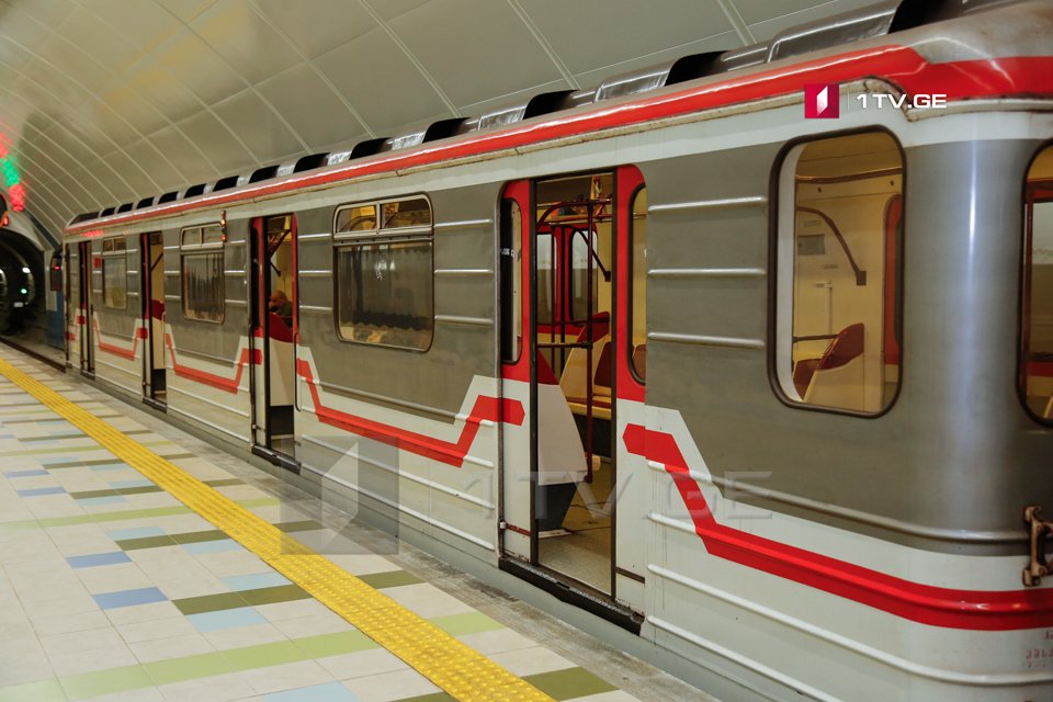 В пасхальную ночь тбилисское метро будет обслуживать пассажиров бесплатно до 04:00