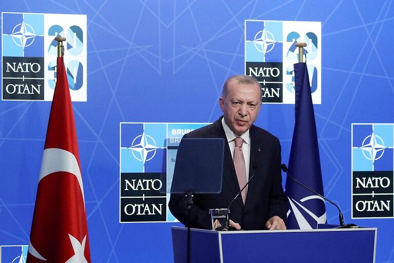 Bloomberg - Турция хочет снятия ограничений на экспорт оружия и вернуться к программе F-35 взамен на поддержку членства Финляндии и Швеции в НАТО