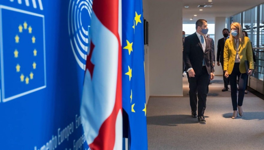 Шалва Папуашвили обращается к президенту Европарламента - Грузия сделала свой шаг, теперь очередь ЕС, учитывая нынешнее геополитическое давление, ЕС должен немедленно предоставить нам статус кандидата