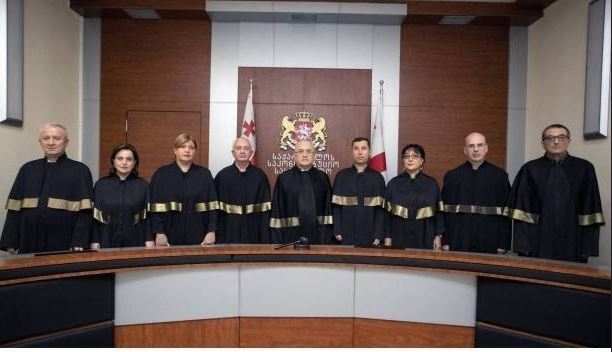 Constitutional Court accepts lawsuit Government vs. President