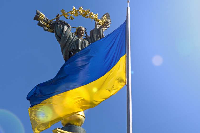 Ukraine introduces visa regime with Russia