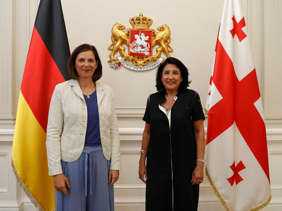 Саломе Зурабишвили и вице-президент Бундестага Германии обсудили вопрос поддержки Германией процесса евроинтеграции Грузии