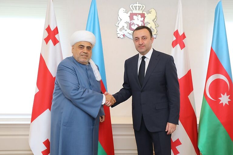 PM meets Chairman of the Caucasus Muslim Division