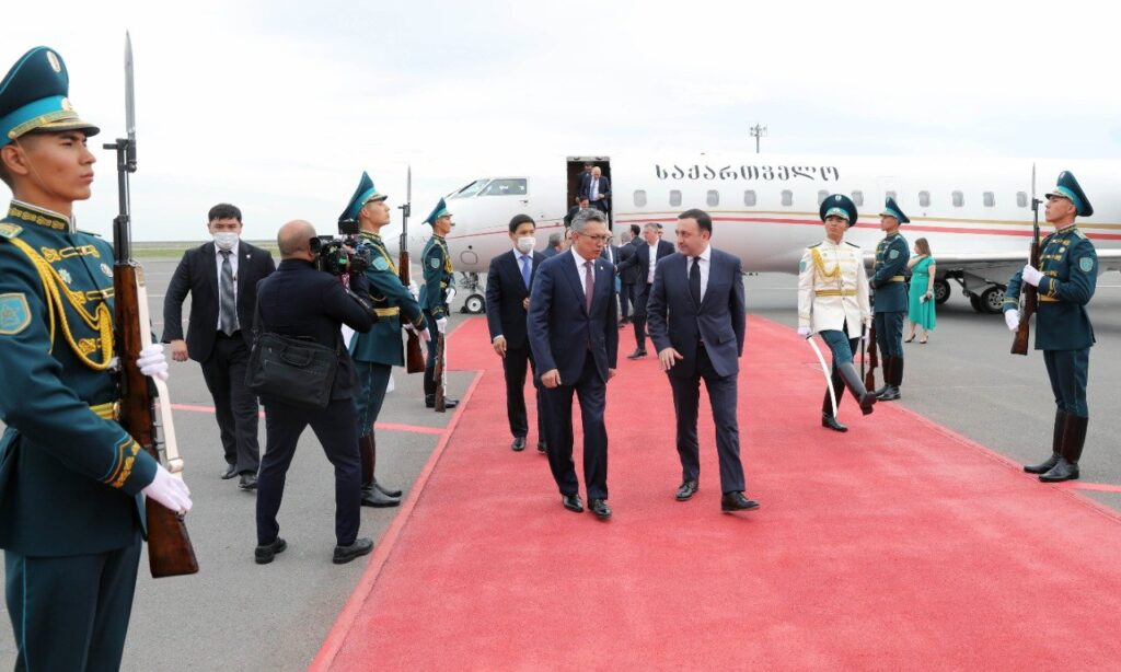 Georgian PM visits Kazakhstan