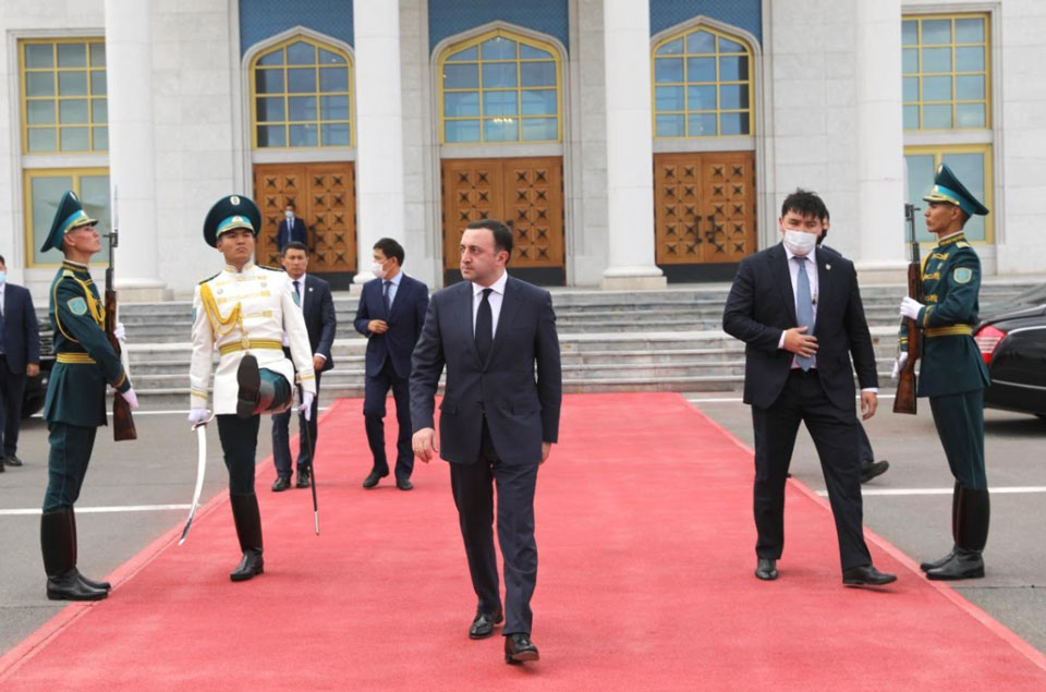 Georgian PM concludes official visit to Kazakhstan