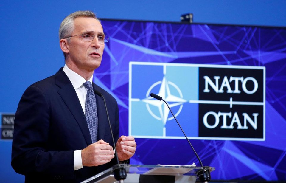 Yens Stoltenberq - Putin Rusiyanın Gürcüstana, Moldovaya və ya Ukraynaya qarşı törətdiyi kimi NATO-ya üzv dövlətlərə qarşı belə addımlar atmaq barədə düşünsə, NATO dərhal müdaxilə edəcək