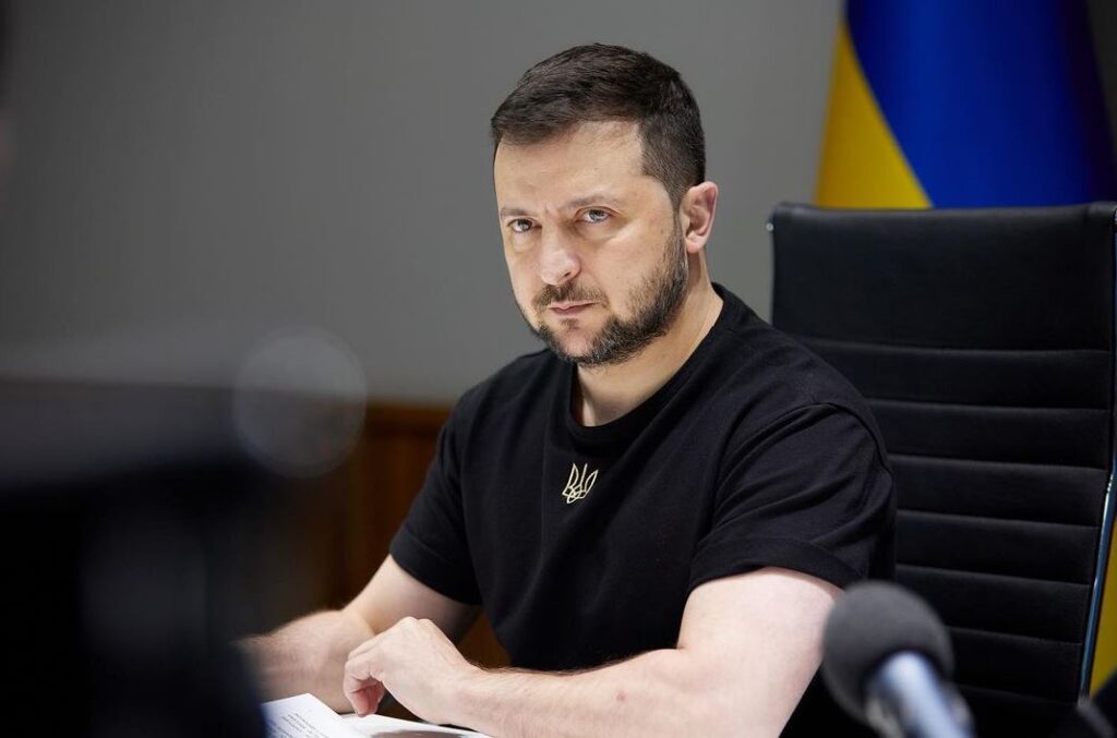 Vladimir Zelenski bəyan edir ki, Rusiyanın işğalından sonra Ukrayna iqtisadiyyatı hər ay 5-7 milyard dollar itirir
