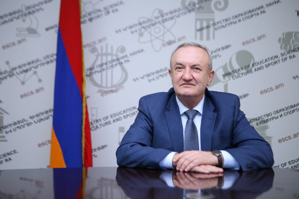 Министр образования Армении заявил, что Армения готова начать преподавание грузинского языка в школах
