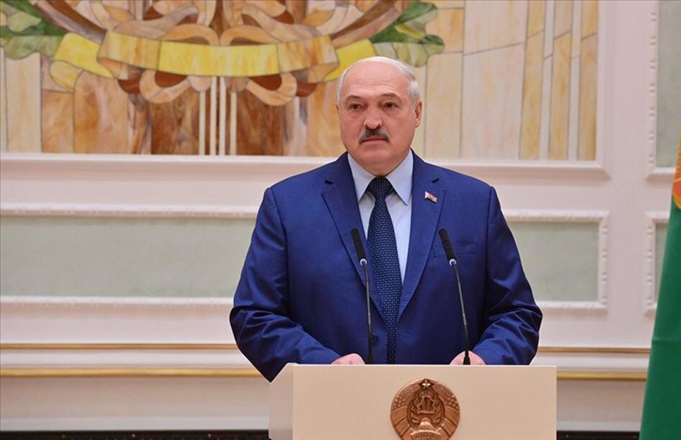 Александр Лукашенко заявил, что белорусские «Су-24» уже могут нести ядерное оружие