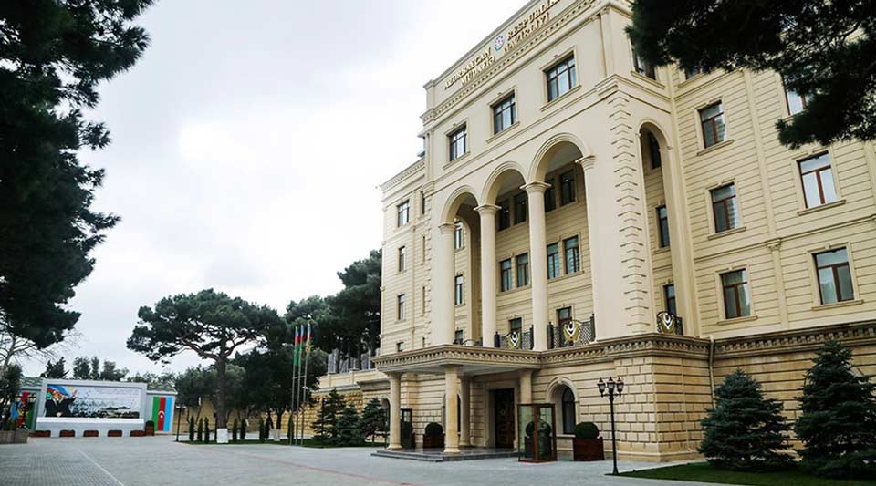 Ադրբեջանի պաշտպանության նախարարության տվյալներով՝ Հայաստանի և Ադրբեջանի սահմանին վերջերս տեղի ունեցած բախումների հետևանքով զոհվել է 79, վիրավորվել՝ 282 ադրբեջանցի զինծառայող