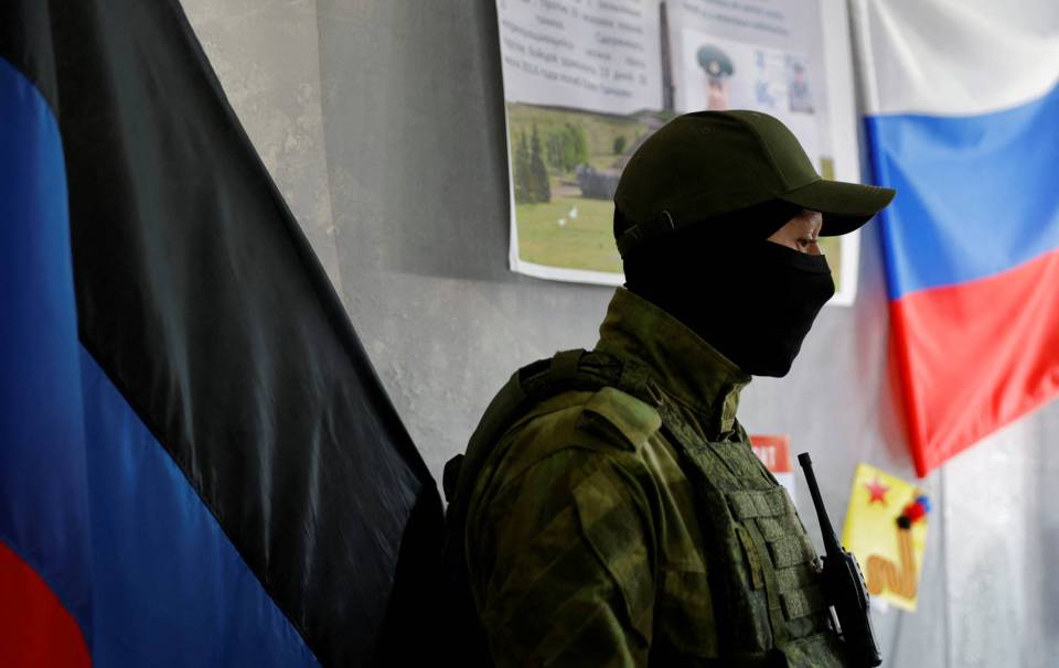 Medianın məlumatına görə, Donetsk, Luqansk, Xerson və Zaporojye vilayətlərində Rusiyaya birləşmək üçün qondarma referendum bu gün başlayır