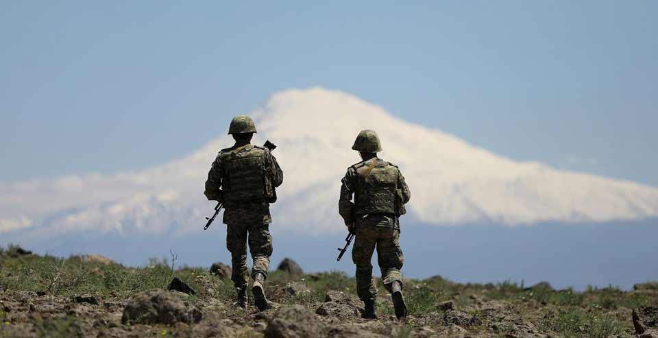 Ermənistan hakimiyyəti Azərbaycanı sərhəd zonasında atəş açmaqda, Azərbaycan isə Ermənistanı Kəlbəcər və Tovuz istiqamətində atəş açmaqda ittiham edir
